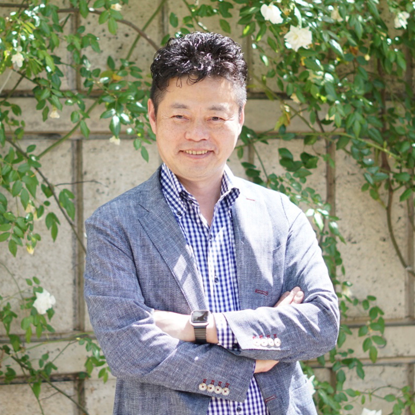 プロフィール